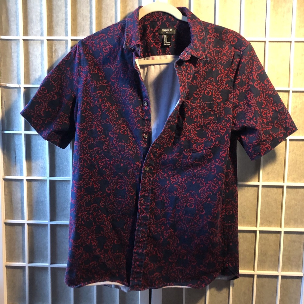 Blue & Red print button up - Picture 3 of 4